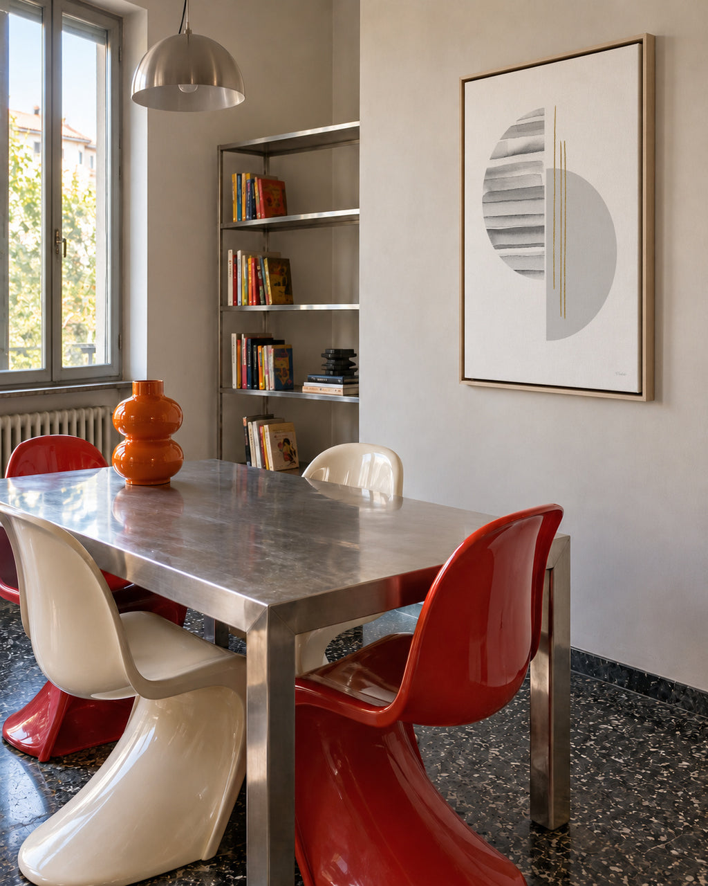 Horizontal lines with gold - Framed canvas in an interior
