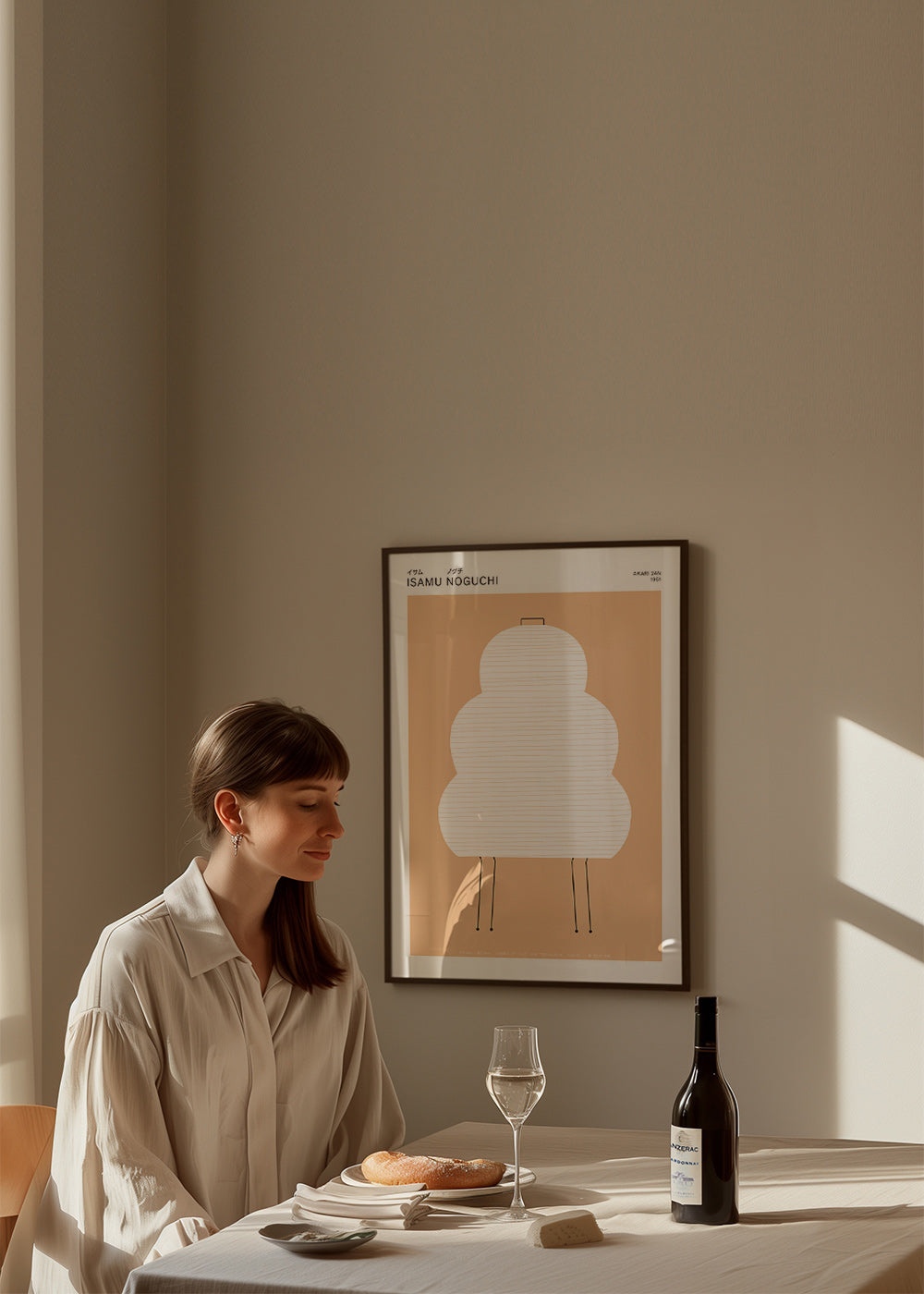 Noguchi Akari Illustration in minimalistischen Linien