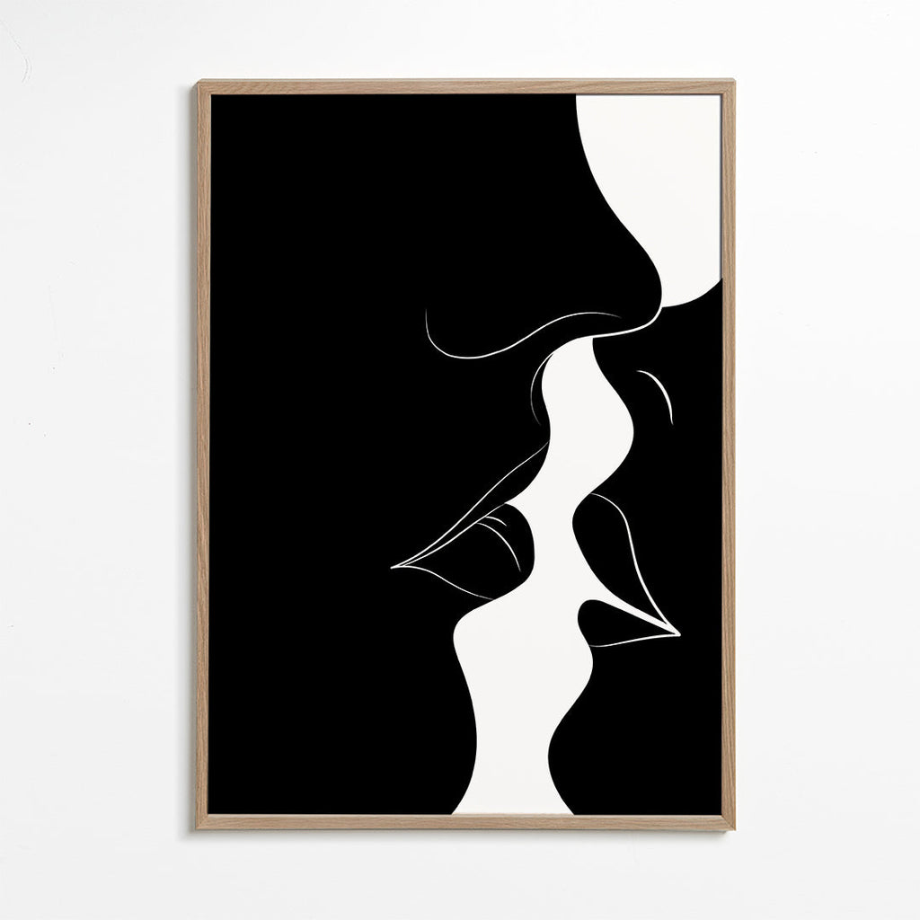 Just a little kiss black