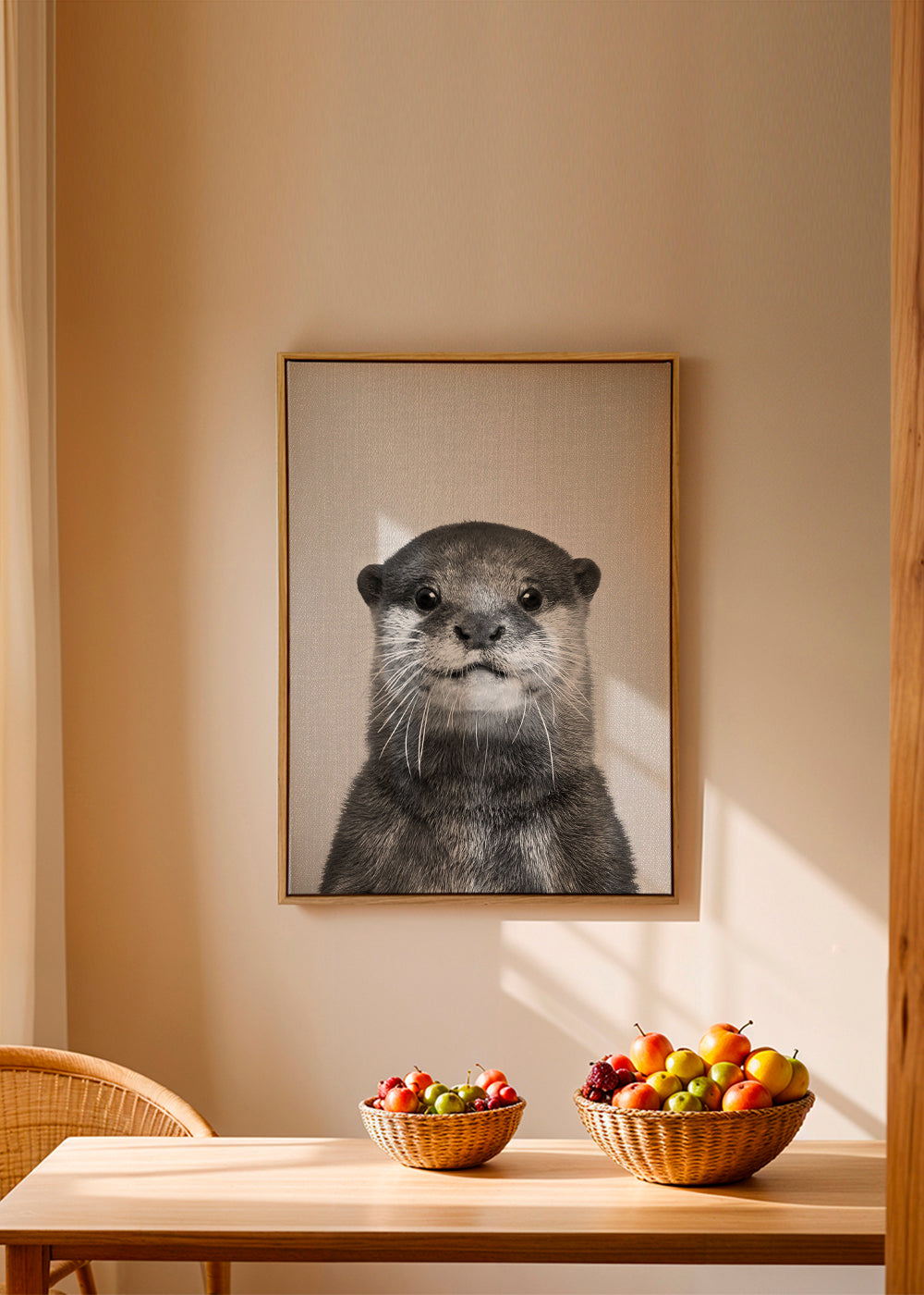 Otter - Black & White