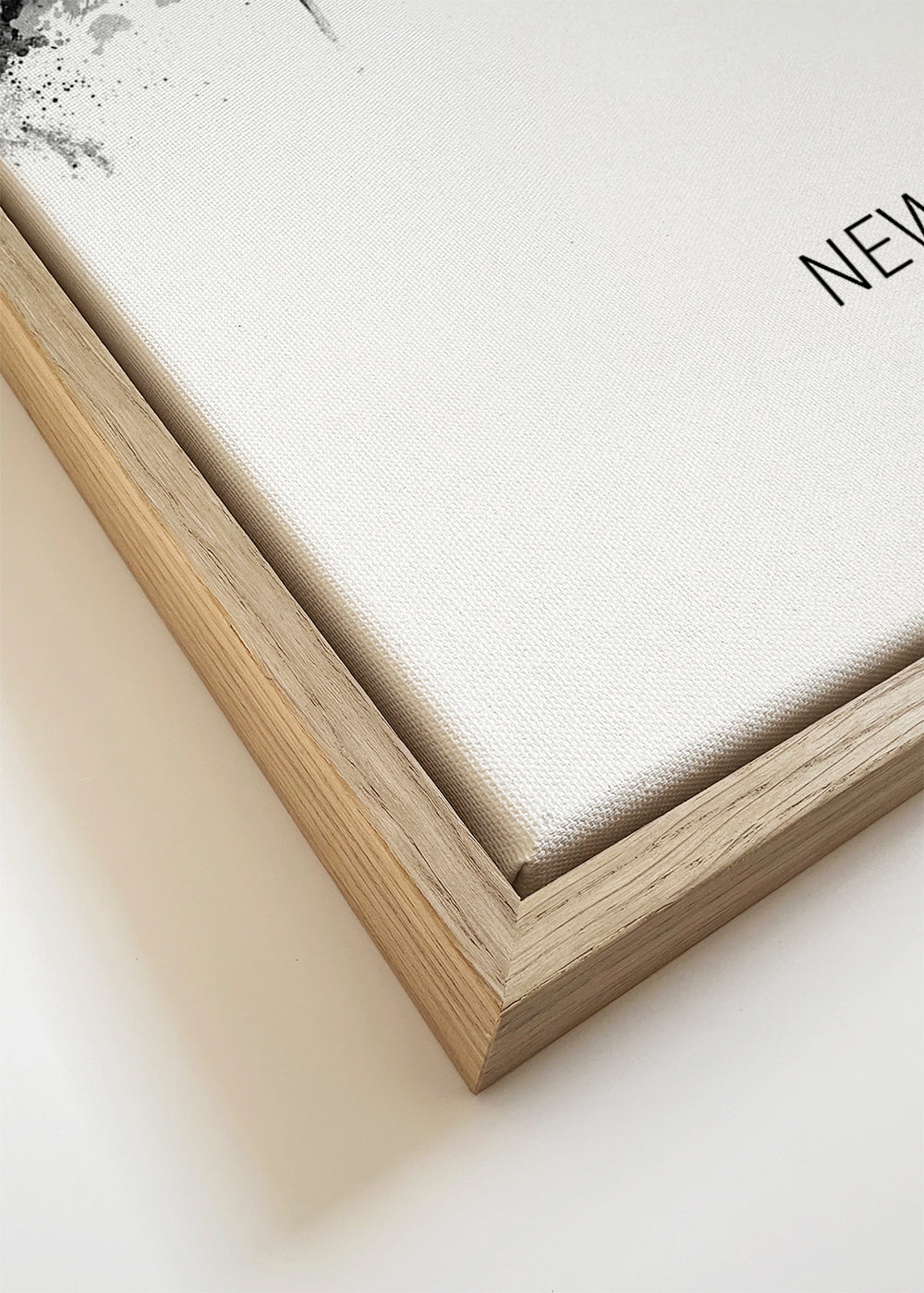 Newport Skyline blanco y negro