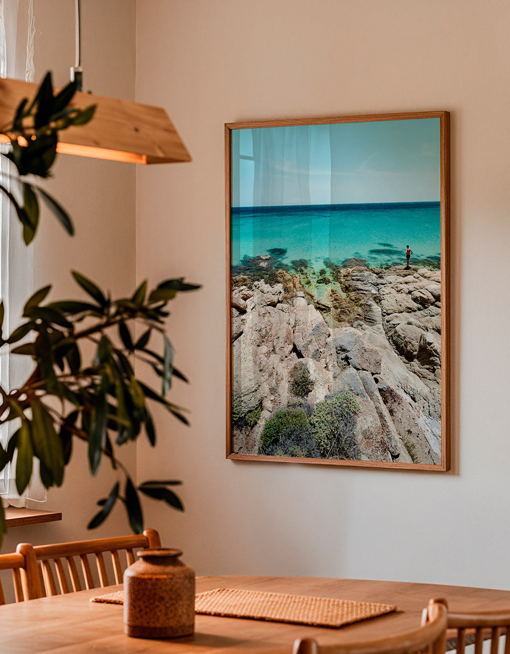 Landschaftskunst: felsige Küste mit türkisblauem Meer – Product3