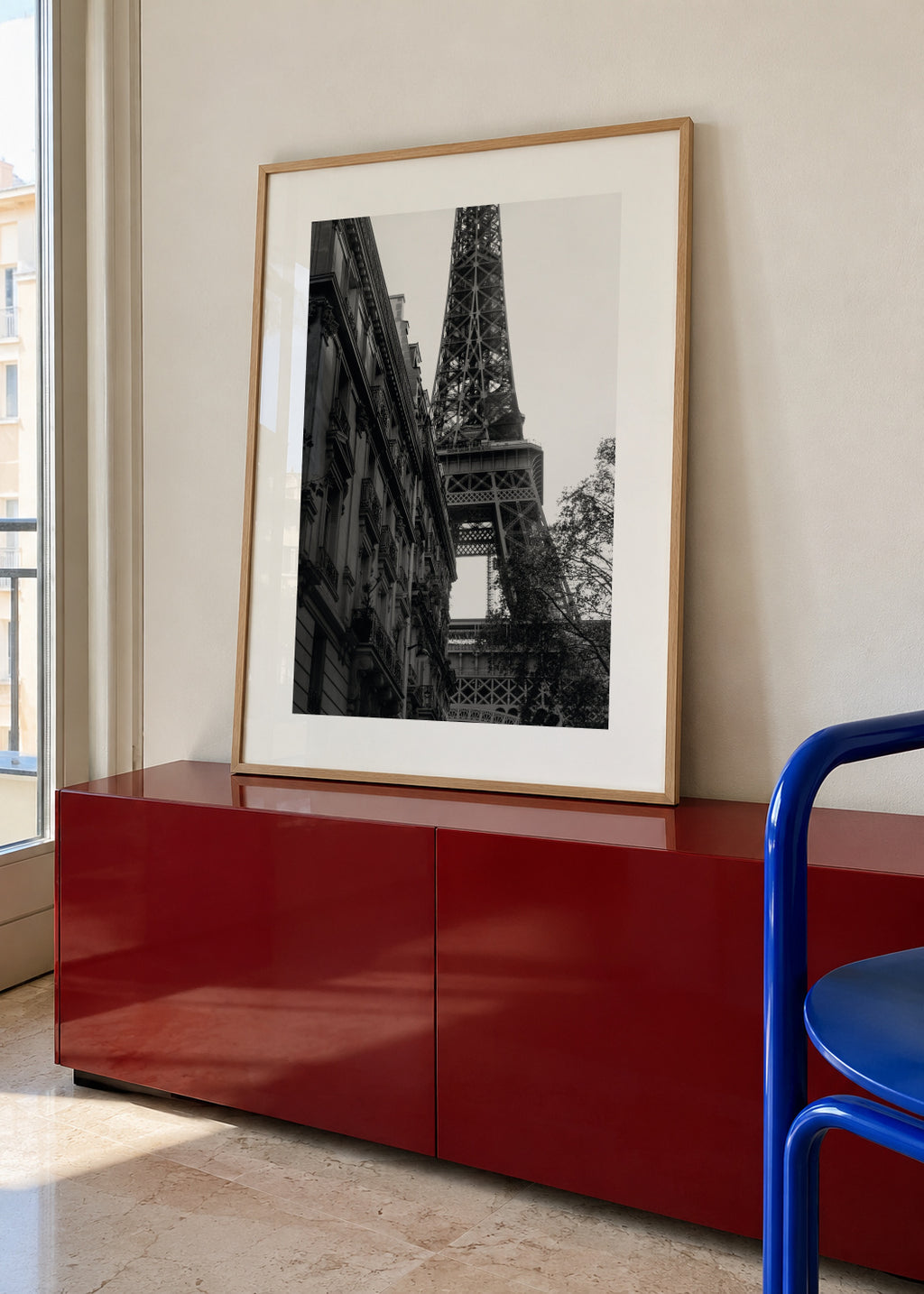 Eiffel Tower III - Framed poster in an interior