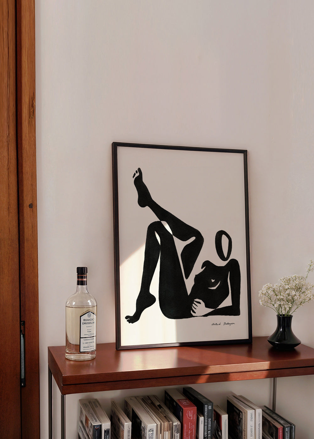 Black figure #8