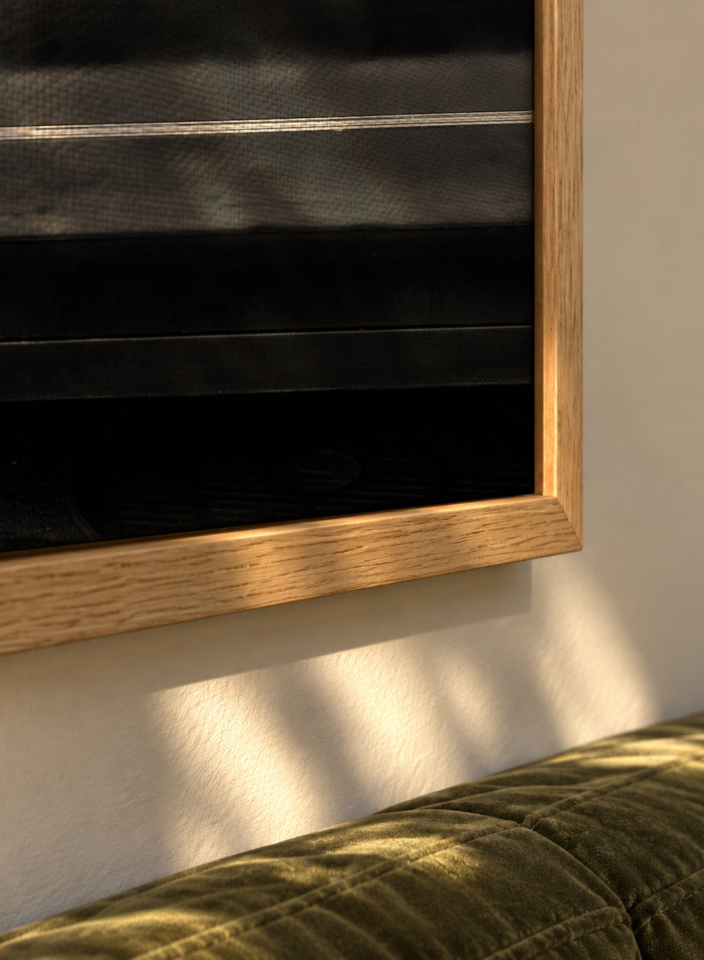Black Manhattan - Classic Car - Framed canvas detail