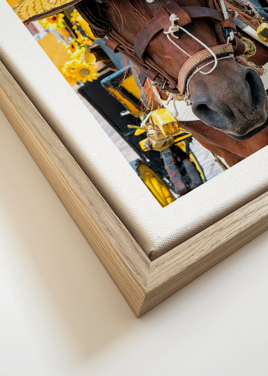 Pferd mit gelbem Hut – Canvas detail