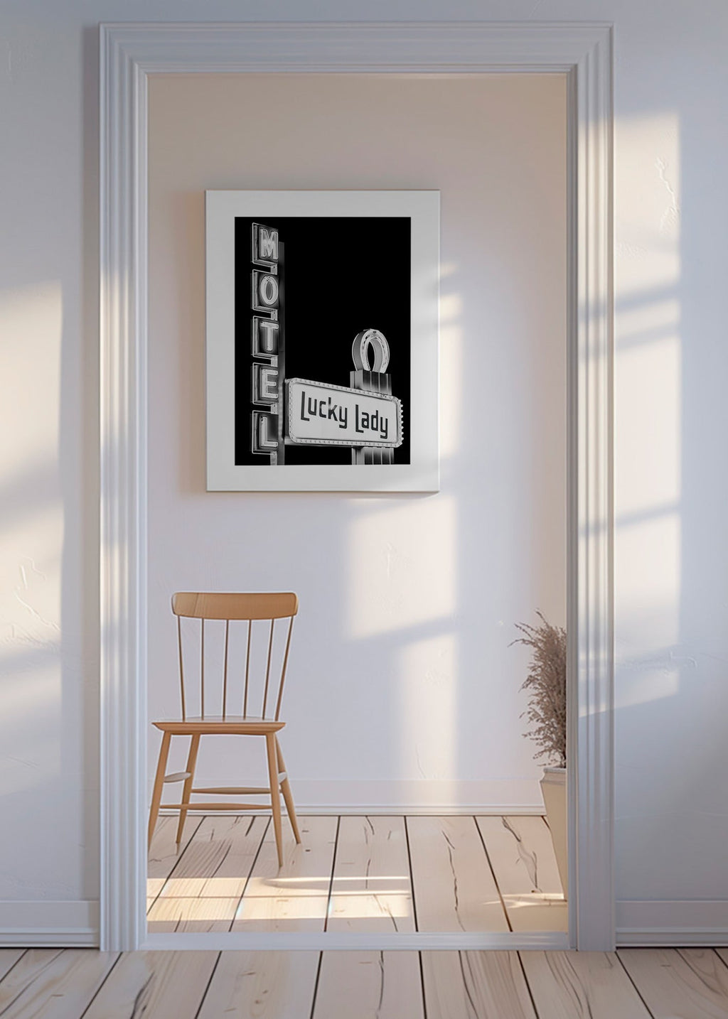 Fotografie Motel Lucky Lady in Schwarzweiß – Canvas