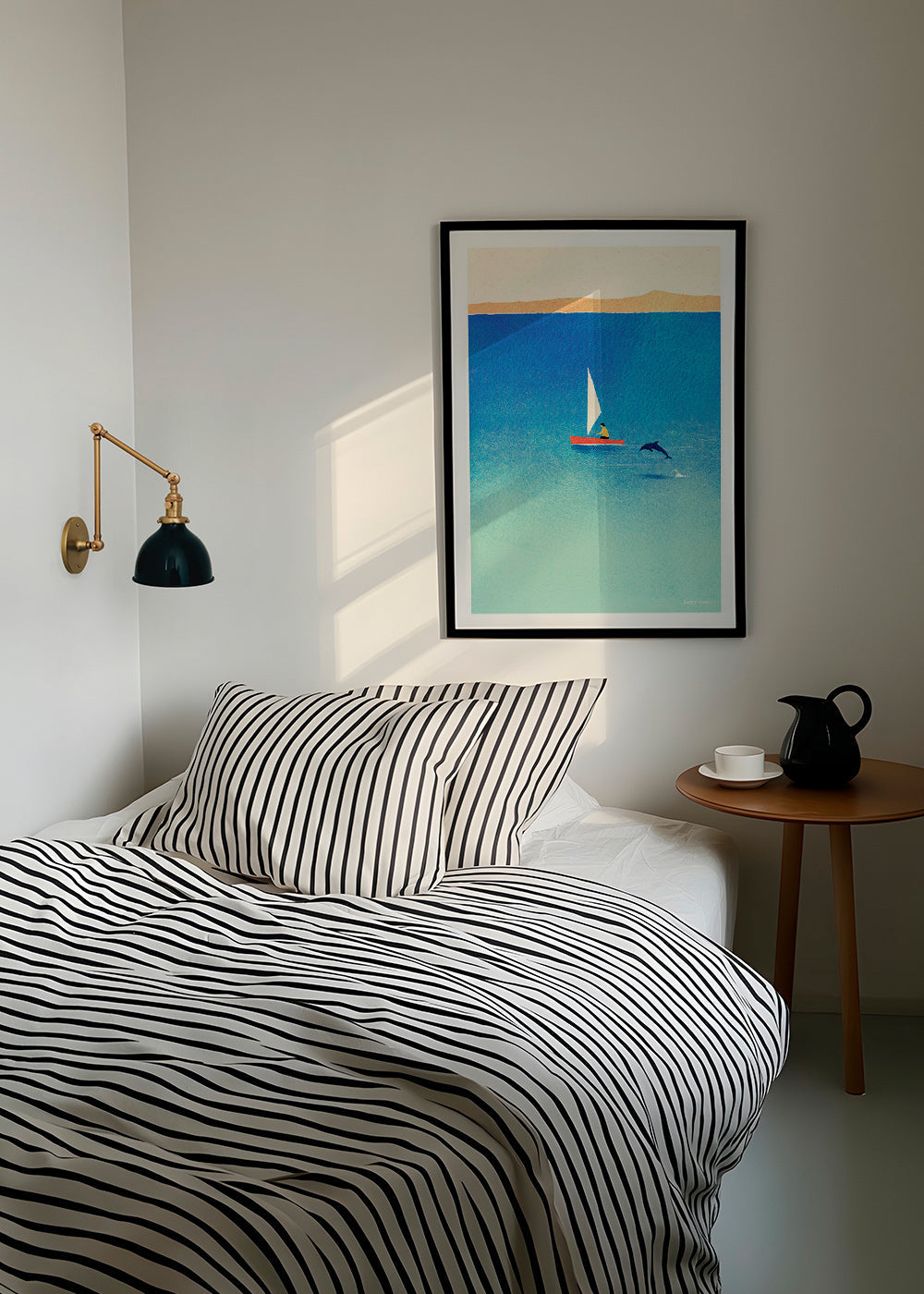 Kunstwerk mit Delfin und Segelboot im blauen Meer – Product2