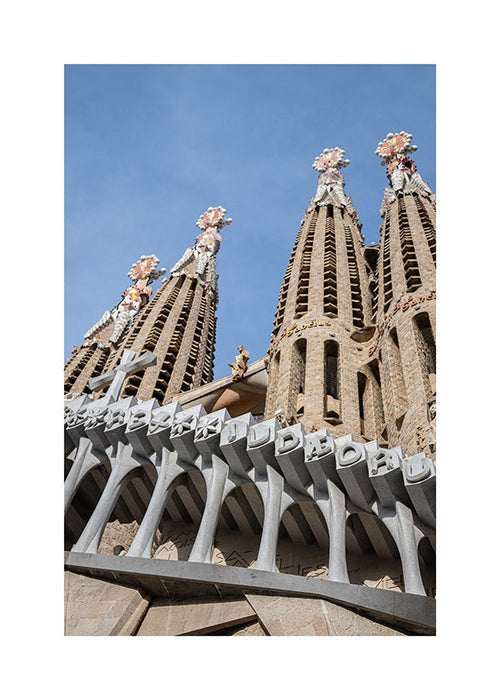 Städtebild Sagrada Família Fassade vertikal