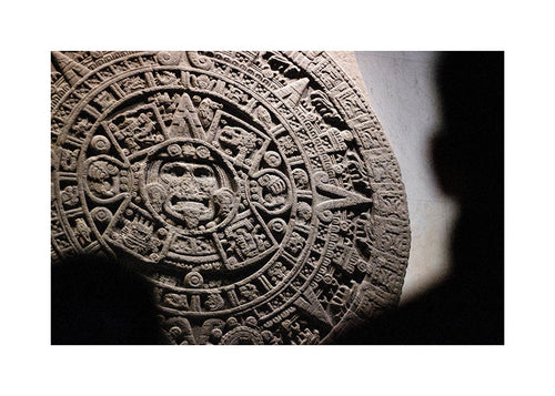 Fotografie des aztekischen Kalenders in Relief