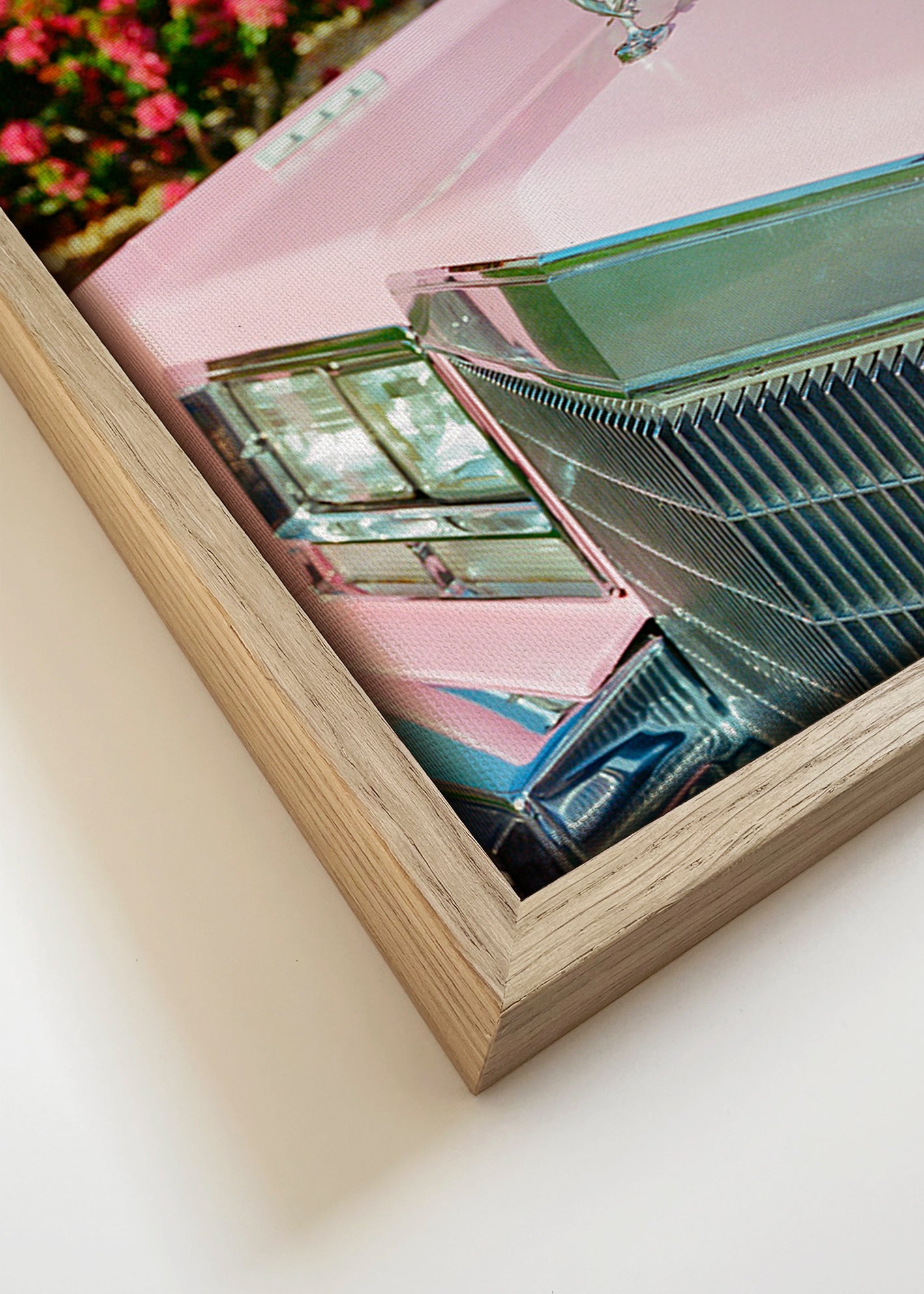 Cuadro vintage Cadillac rosa – Canvas detail