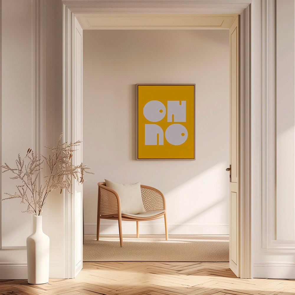 Cuadro geométrico con formas tipográficas mostaza – Canvas1