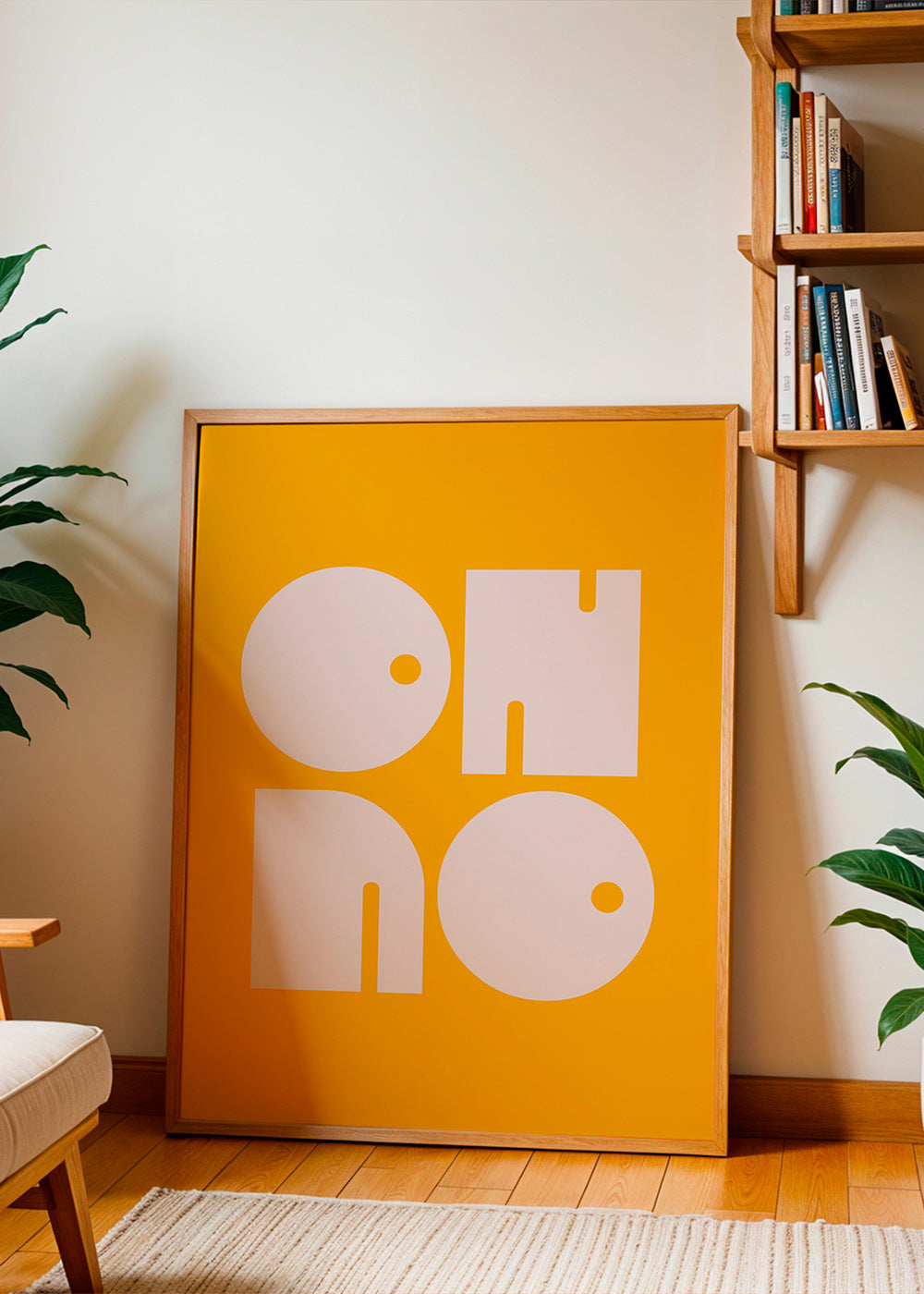 Cuadro geométrico con formas tipográficas mostaza – Product1