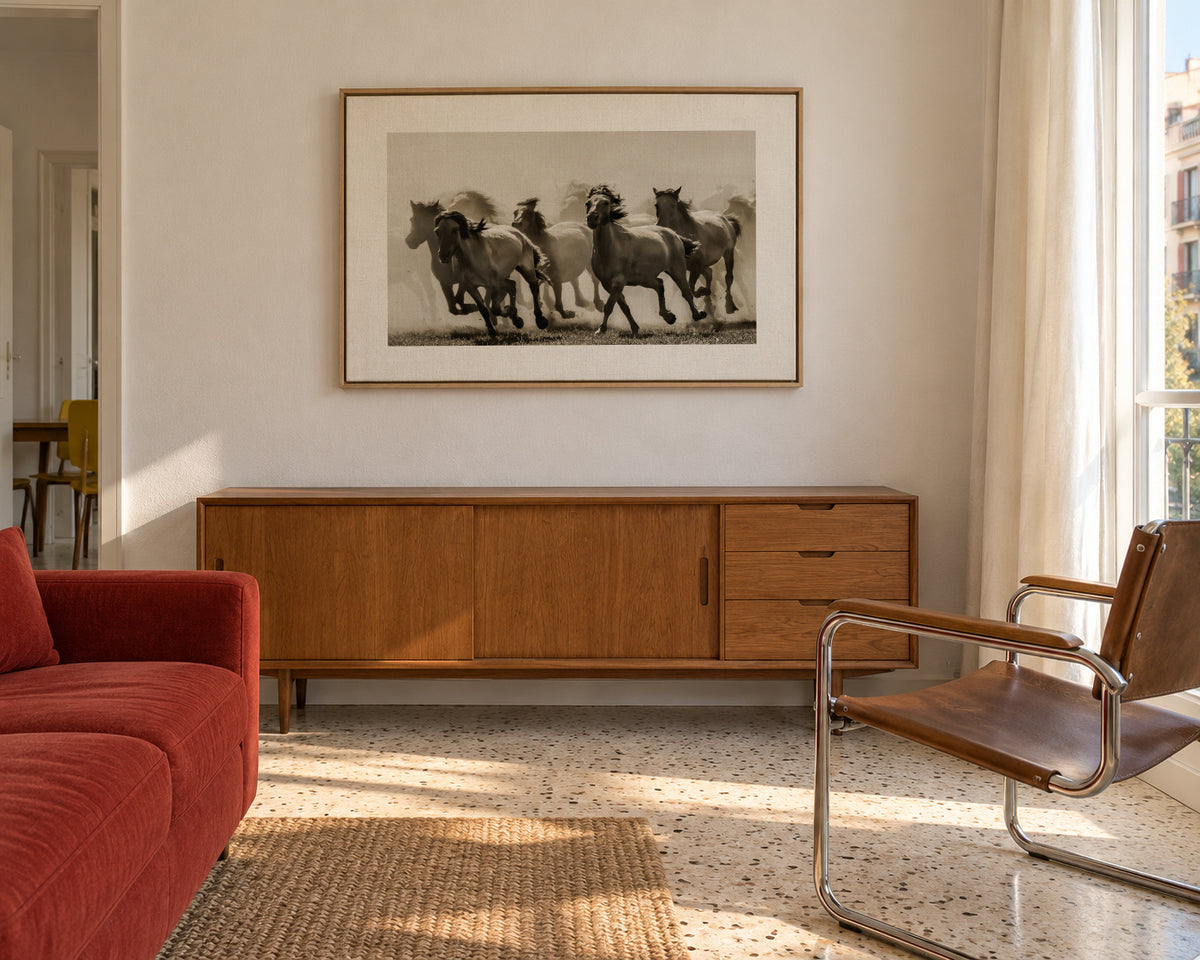 Horse - Framed canvas in an interior