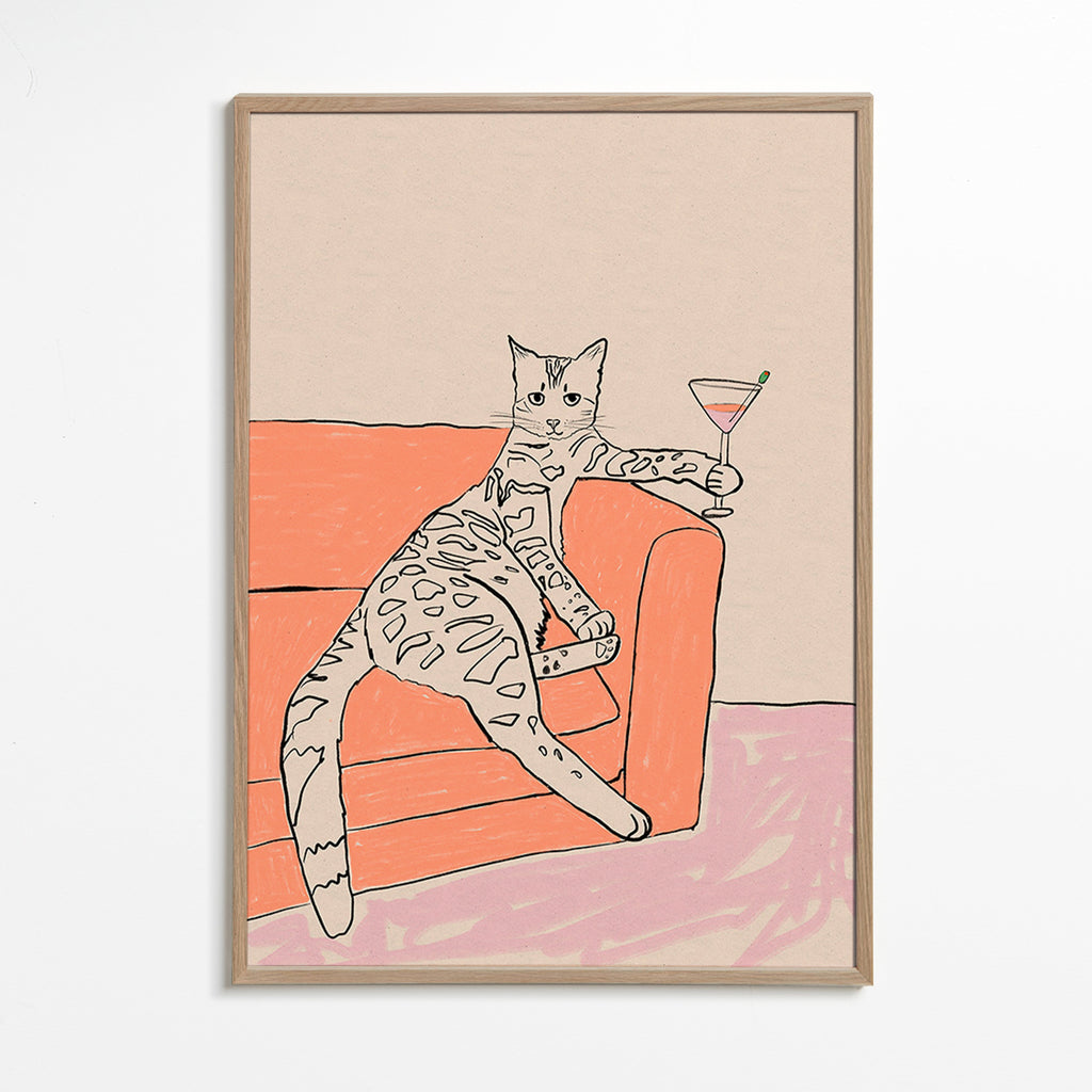 Cuadro de cocina: gato con cóctel sobre sofá – Oak Frame