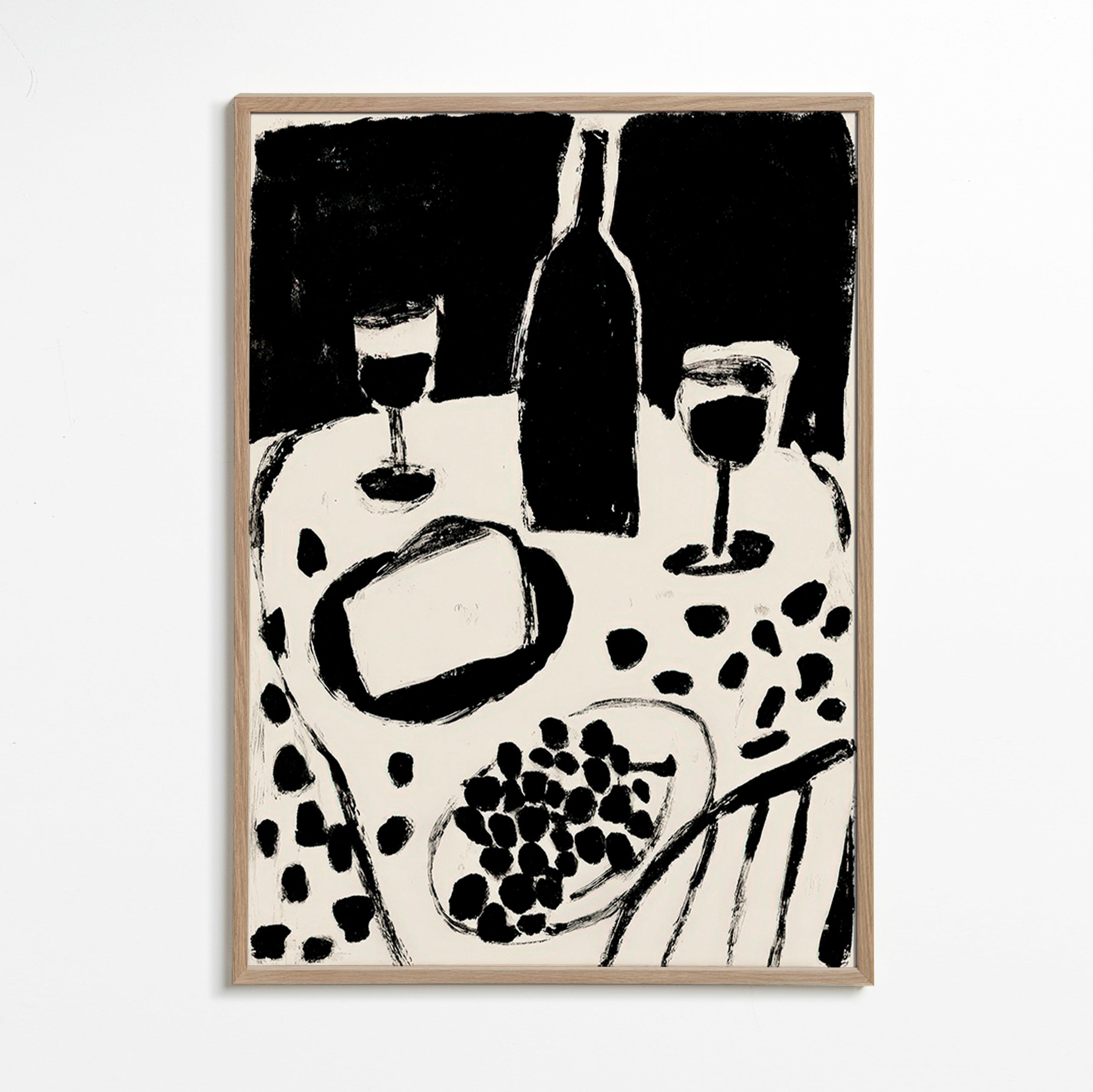Küchenkunst: Flasche und Trauben in Monochrom