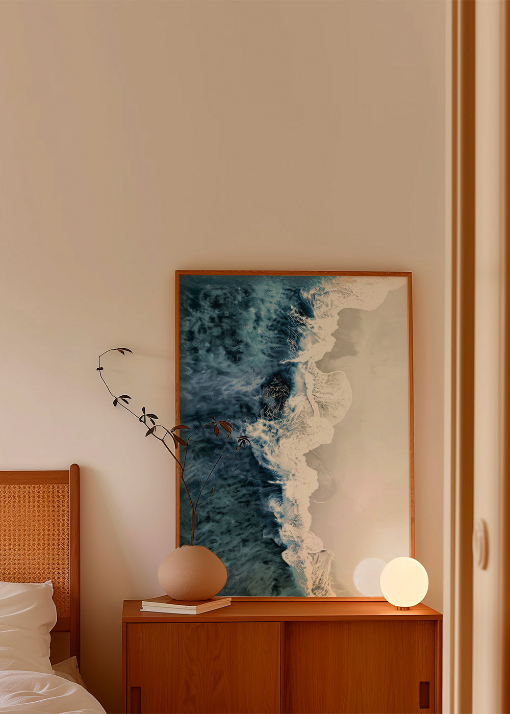 Cuadro de paisaje med luftiga vågor och skummig grafik