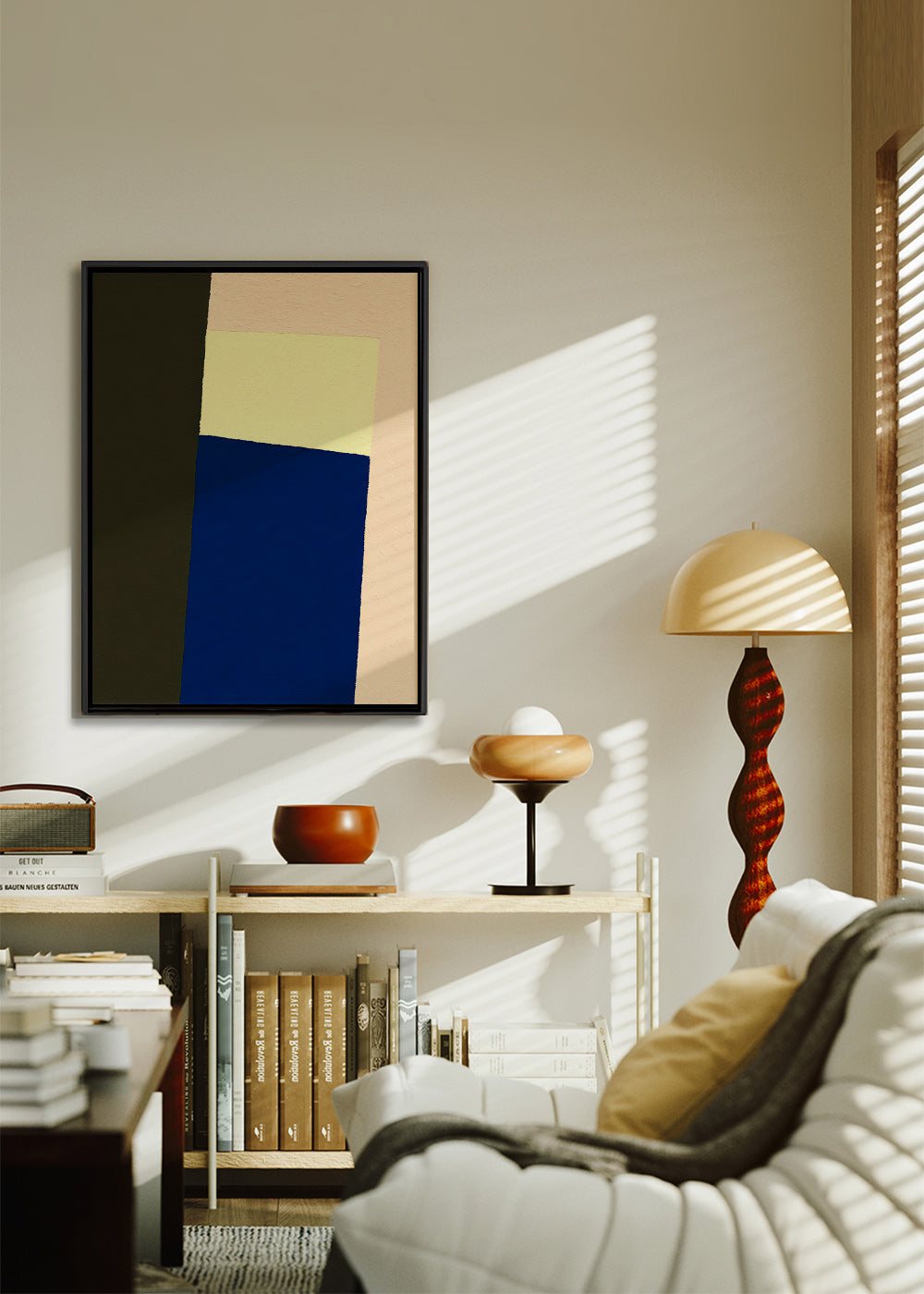 Geometrisches Bild mit blauem vertikalem Block