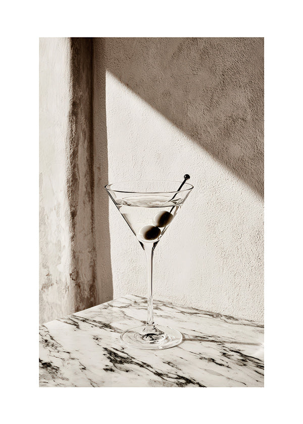 Küchenkunst Martini im Glas auf Marmor