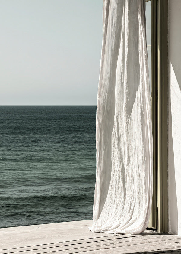 Landschaftsbild mit Vorhang am Meer