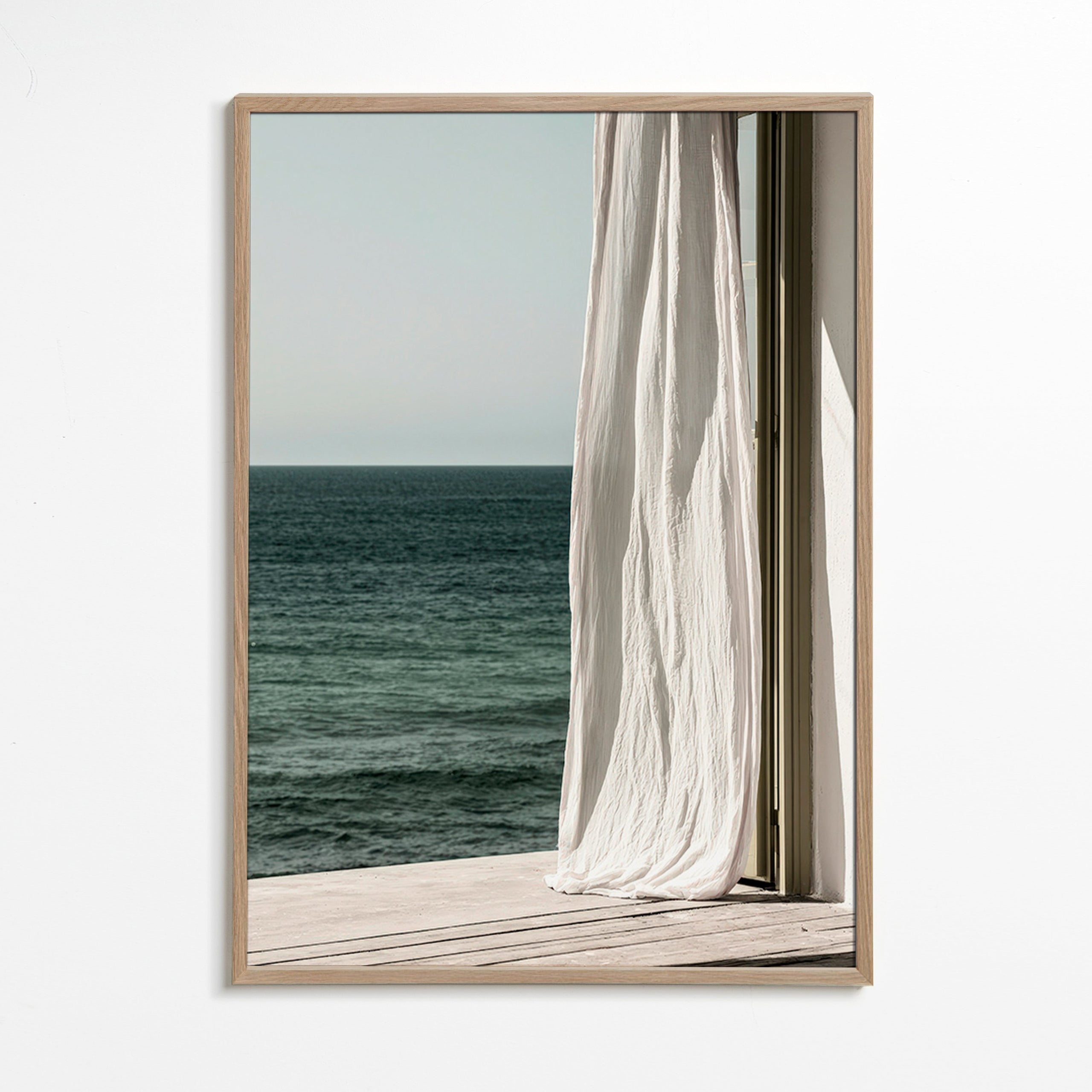 Landschaftsbild mit Vorhang am Meer